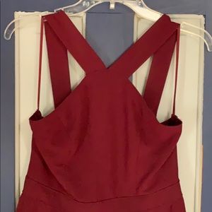Junior dress/maroon